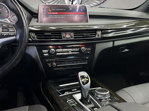 Used 2018 BMW X5 sDrive35i w/ M Sport Package image 14