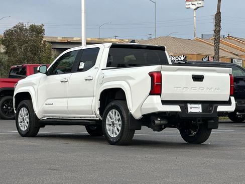 New 2026 Toyota Tacoma SR5 image 3