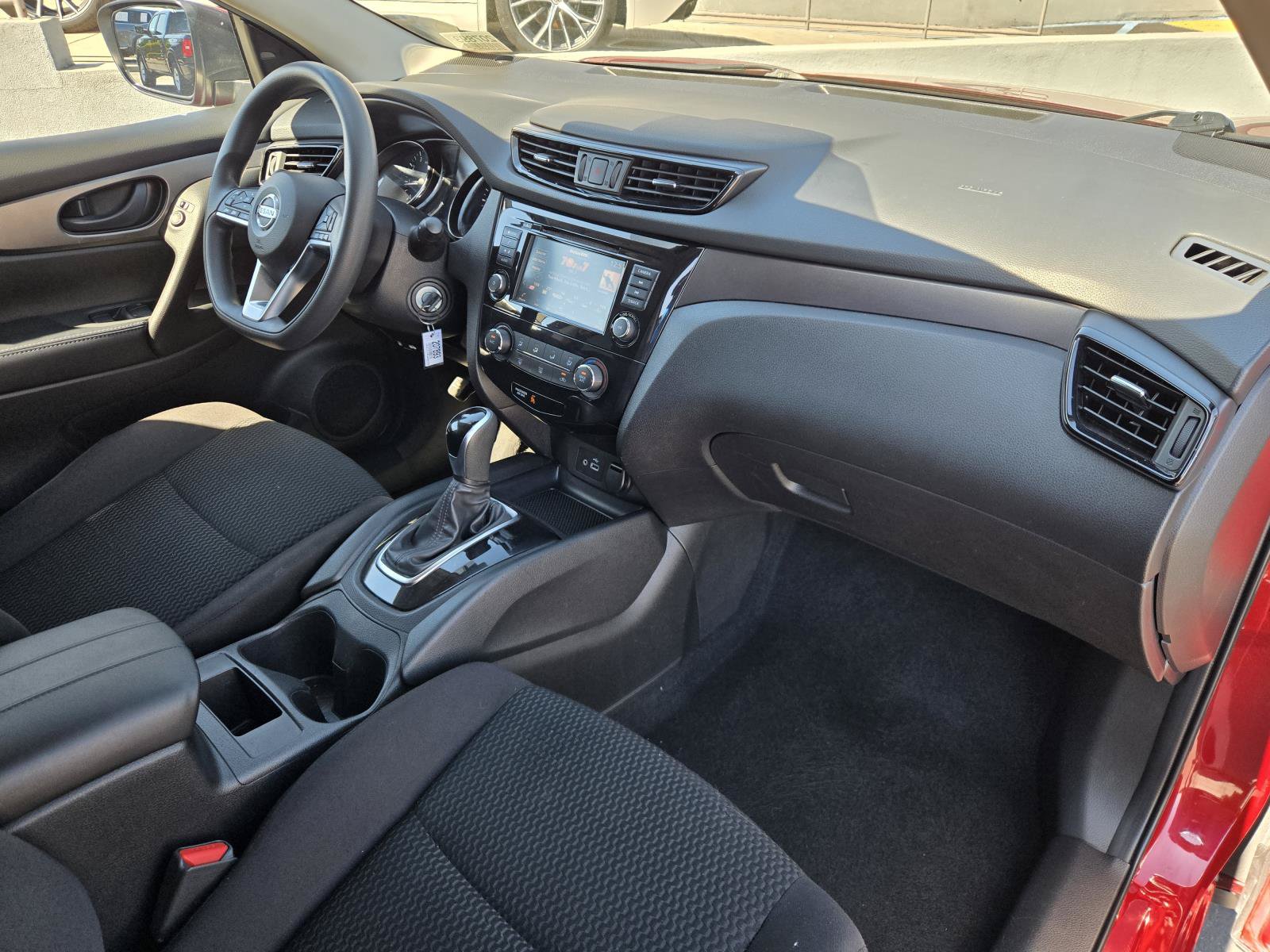 Used 2020 Nissan Rogue Sport S w/ Appearance Package FWD image 30