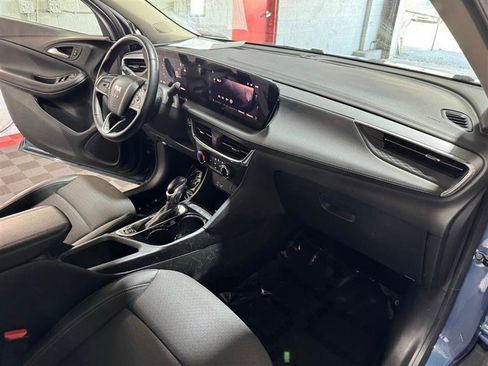 Used 2024 Buick Encore GX Preferred FWD image 14