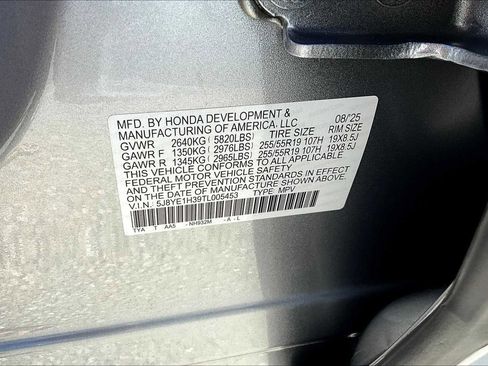 New 2026 Acura MDX SH-AWD image 21