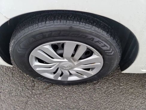 Used 2016 Honda Fit LX image 28