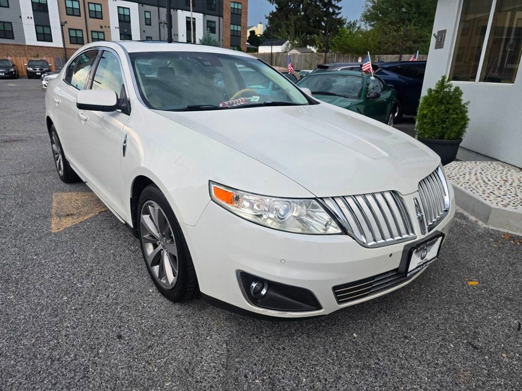 Used 2009 Lincoln MKS FWD image 3