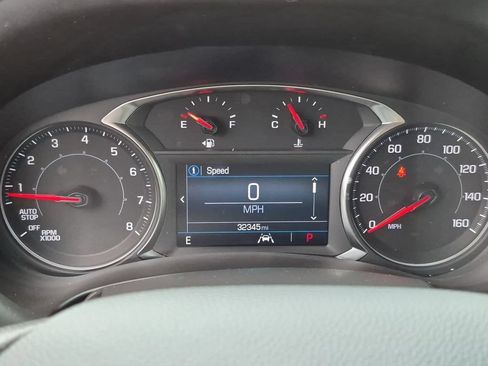Used 2023 GMC Terrain SLE w/ Driver Convenience Package FWD image 3