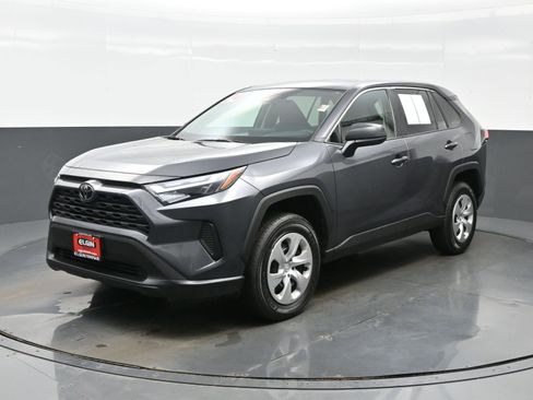 Used 2024 Toyota RAV4 LE image 2