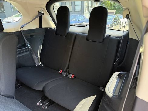 Used 2016 Mitsubishi Outlander SE FWD image 12
