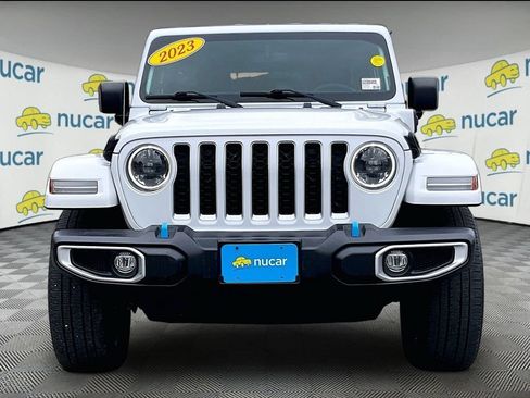 Used 2023 Jeep Wrangler Unlimited Sahara w/ Cold Weather Group AWD/4WD image 2