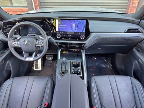 Used 2024 Lexus TX 500h AWD w/ Technology Package image 12