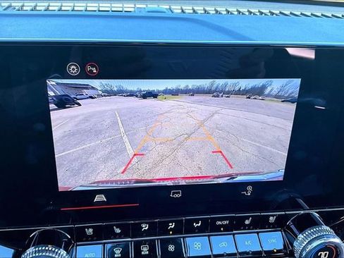 Used 2026 GMC Canyon AT4 w/ AT4 Premium Package image 15