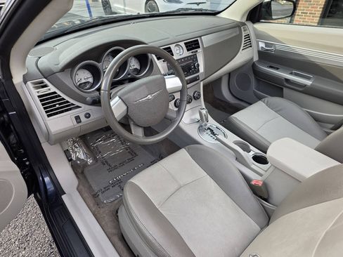 Used 2008 Chrysler Sebring Touring w/ Special Touring Group FWD image 10