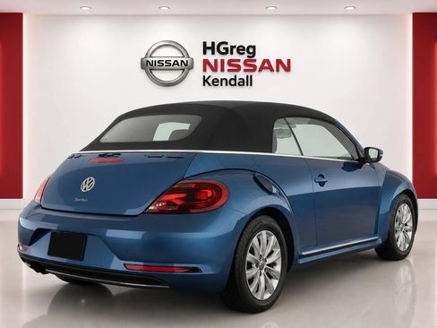 Used 2019 Volkswagen Beetle 2.0T S FWD image 4