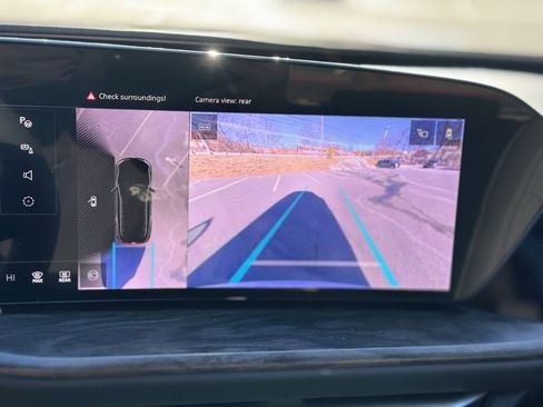 Used 2025 Audi Q5 2.0T Premium Plus w/ Convenience Package image 19