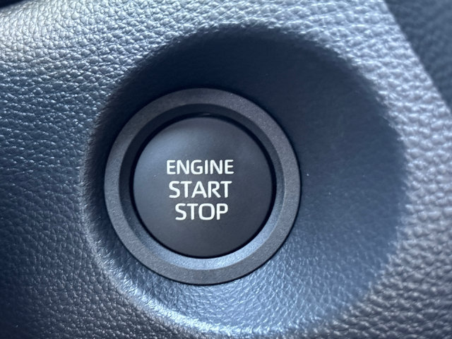 Certified 2026 Toyota Corolla Cross LE FWD image 28