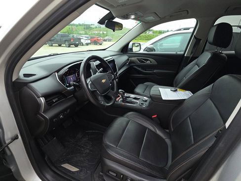 Used 2021 Chevrolet Traverse LT AWD/4WD image 8
