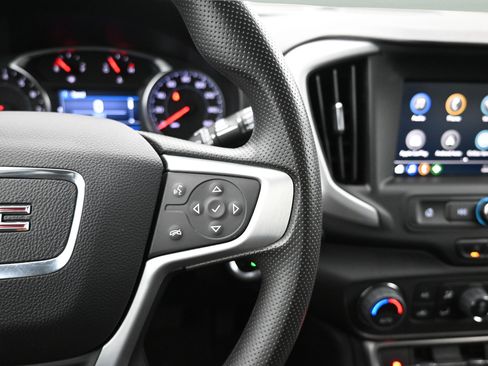 Used 2023 GMC Terrain SLE w/ Driver Convenience Package AWD/4WD image 15
