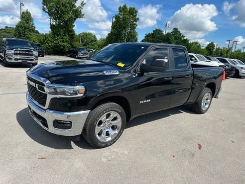 Used 2025 RAM 1500 Big Horn AWD/4WD image 16