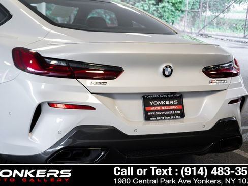 Used 2022 BMW M850i xDrive Coupe AWD/4WD image 19