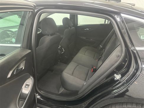 Used 2024 Chevrolet Malibu LT image 20