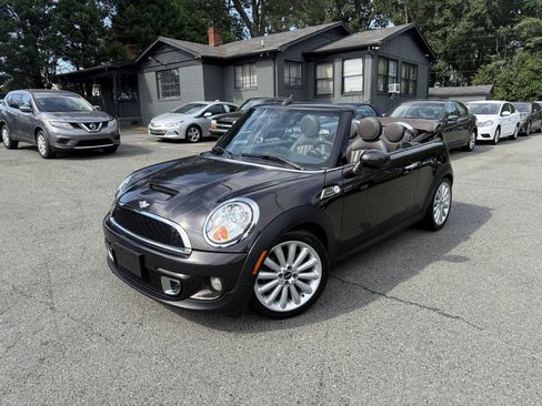 Used 2013 MINI Cooper S FWD image 1