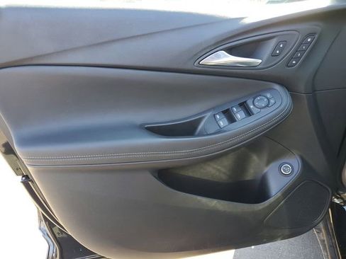 Used 2023 Buick Encore GX Essence w/ Experience Buick Package image 29