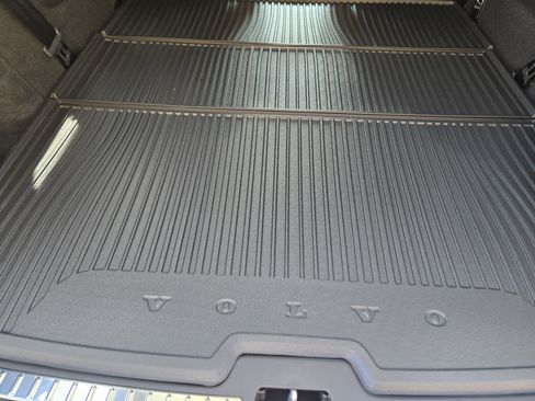 New 2026 Volvo XC90 B5 Plus image 35