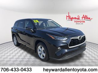 Certified 2024 Toyota Highlander LE AWD/4WD video 1