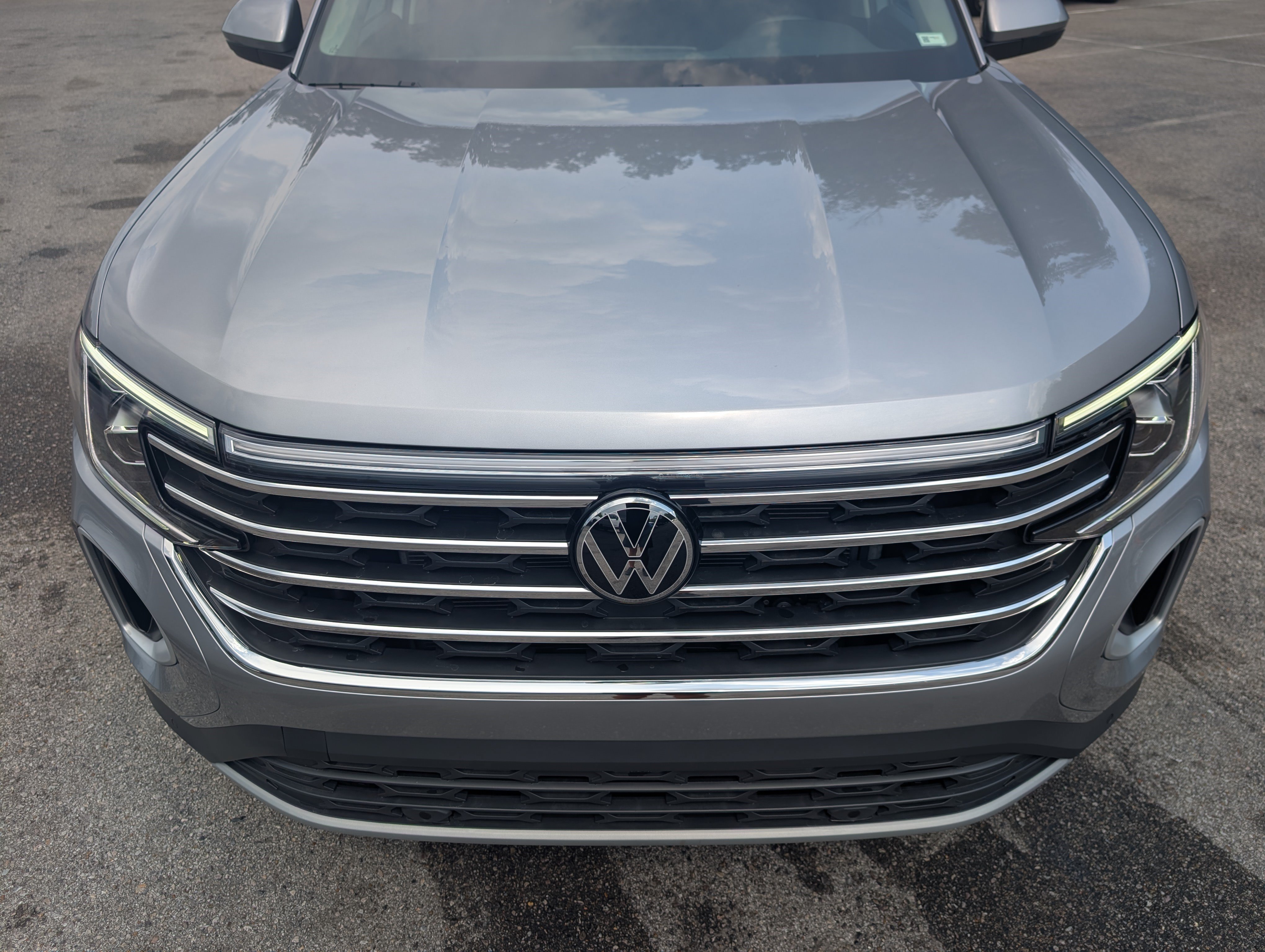 Used 2026 Volkswagen Atlas SE w/ Black Wheel Package FWD image 12