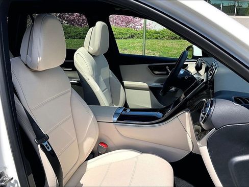 Used 2026 Mercedes-Benz GLC 300 4MATIC image 7