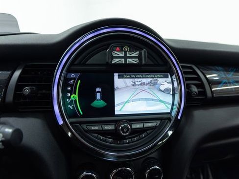 Used 2020 MINI Cooper S image 18