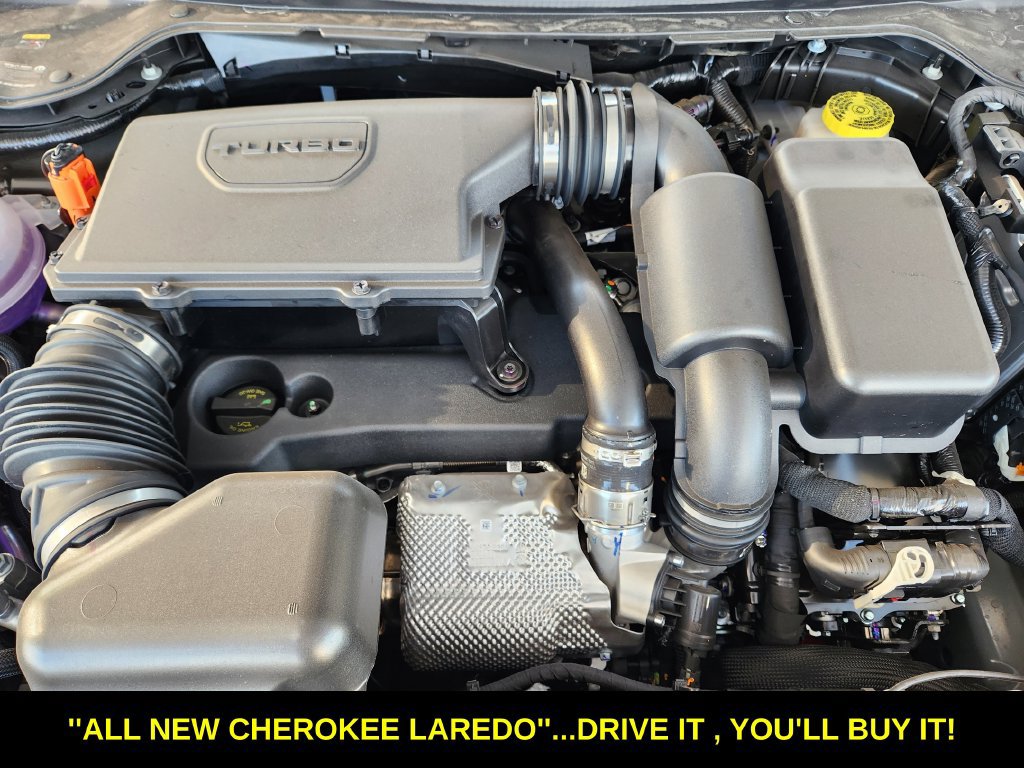 New 2026 Jeep Cherokee Laredo AWD/4WD image 19