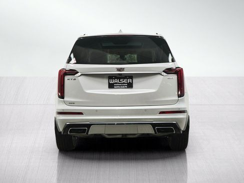 Used 2023 Cadillac XT6 Premium Luxury w/ Technology Package AWD/4WD image 4
