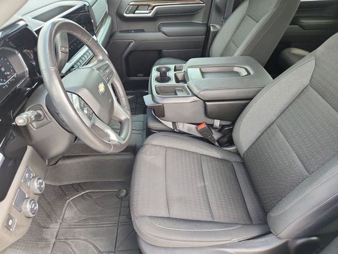 Certified 2022 Chevrolet Silverado 1500 LT RWD image 18