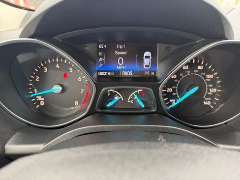 Used 2017 Ford Escape SE image 15