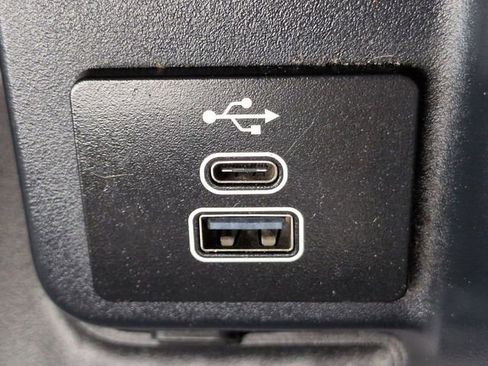 Certified 2025 Ford Expedition Platinum AWD/4WD image 23