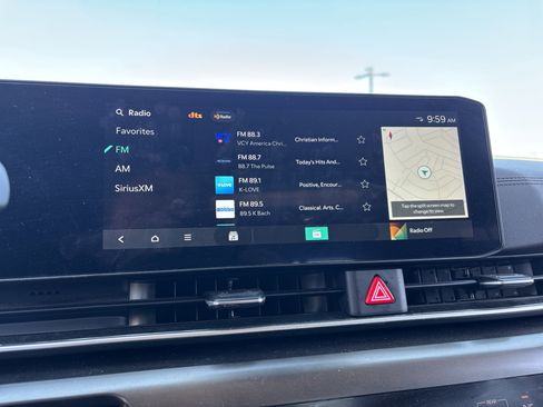 Certified 2026 Kia Carnival SX w/ SX Dark Edition Package FWD image 21