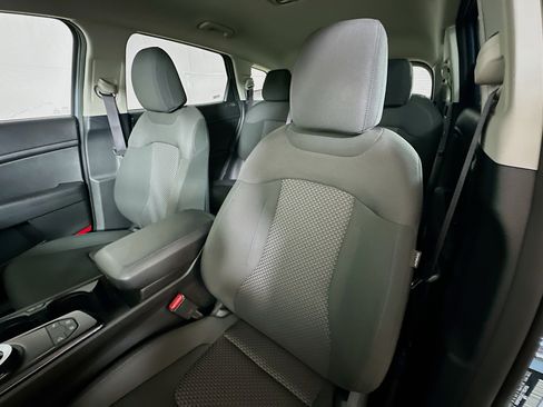 Certified 2026 Kia Sportage S AWD/4WD image 19