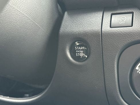 New 2026 Nissan Frontier SV image 21