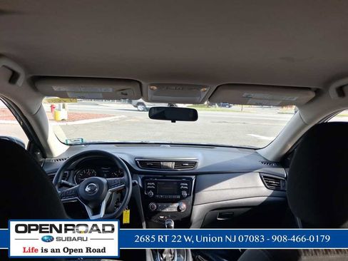 Used 2017 Nissan Rogue S w/ Appearance Package AWD/4WD image 14