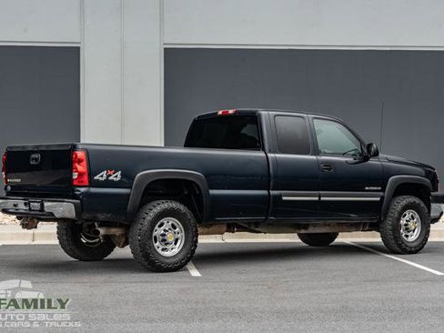 Used 2006 Chevrolet Silverado 2500 LT image 10