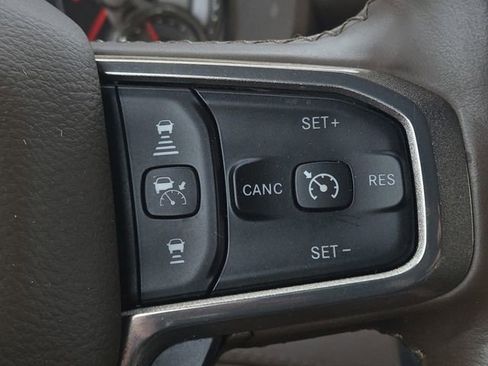 Used 2019 RAM 1500 Limited AWD/4WD image 16