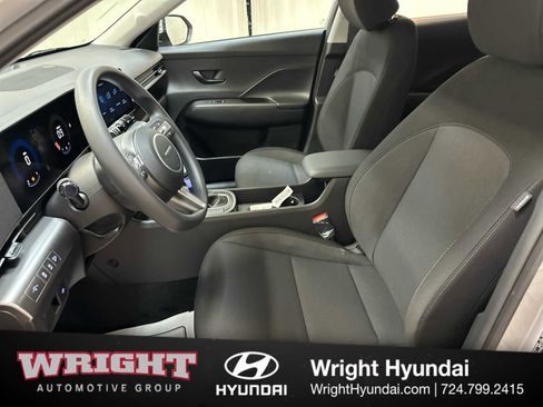 New 2026 Hyundai Kona SE image 12