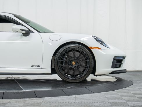 Certified 2024 Porsche 911 Carrera GTS image 11