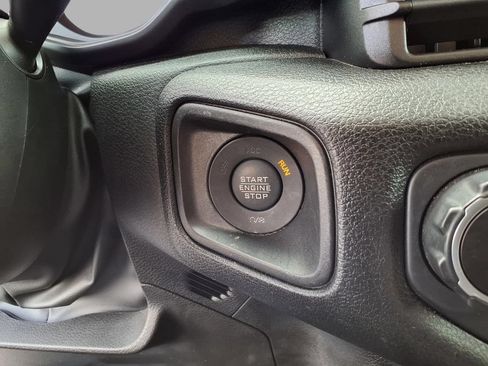 Certified 2025 Jeep Wrangler Unlimited Sport AWD/4WD image 8