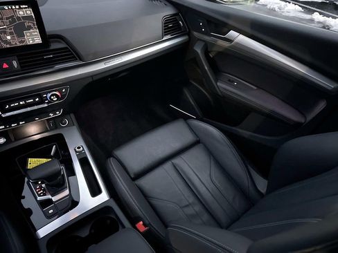 Used 2023 Audi Q5 2.0T Premium Plus w/ Premium Plus Package image 32