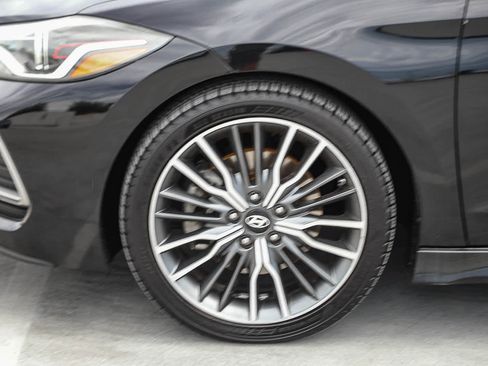 Used 2018 Hyundai Elantra Sport w/ Sport Premium Package 03 FWD image 10