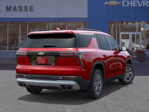 New 2026 Chevrolet Traverse LT w/ LPO, Floor Liner Package image 4