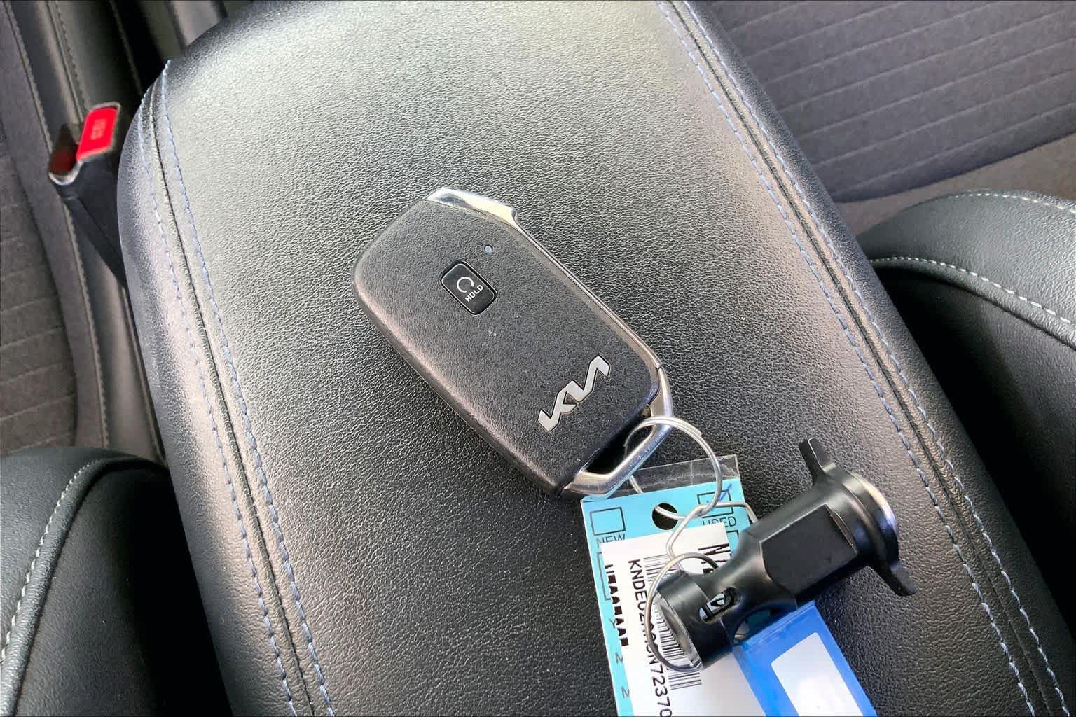 Used 2022 Kia Seltos S FWD image 15