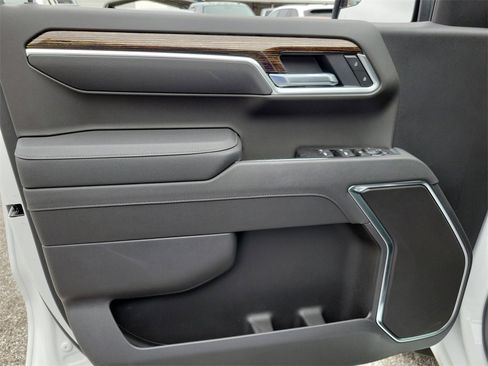 New 2026 GMC Sierra 1500 Elevation image 19