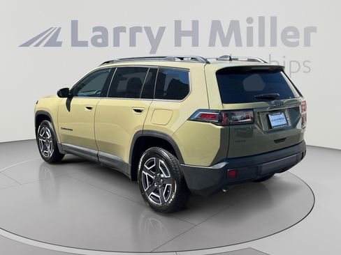 New 2026 Jeep Cherokee Laredo AWD/4WD image 3