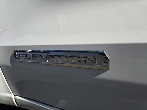 Used 2026 GMC Canyon Elevation w/ Convenience Package RWD image 9